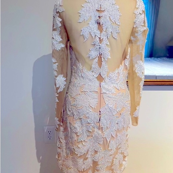 LaFemme Formal Wedding dress cream/nude with beautiful lace- long sleeve PERFECT - Picture 2 of 7